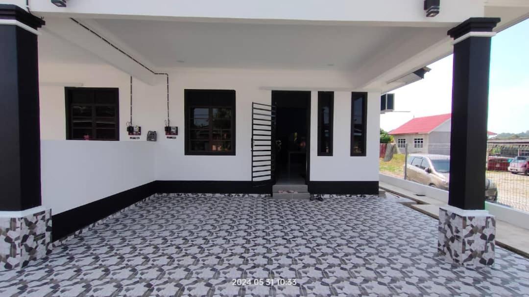 Hadeera Minimalis Family Homestay Куала-Тренгану Экстерьер фото