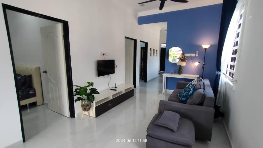 Hadeera Minimalis Family Homestay Куала-Тренгану Экстерьер фото