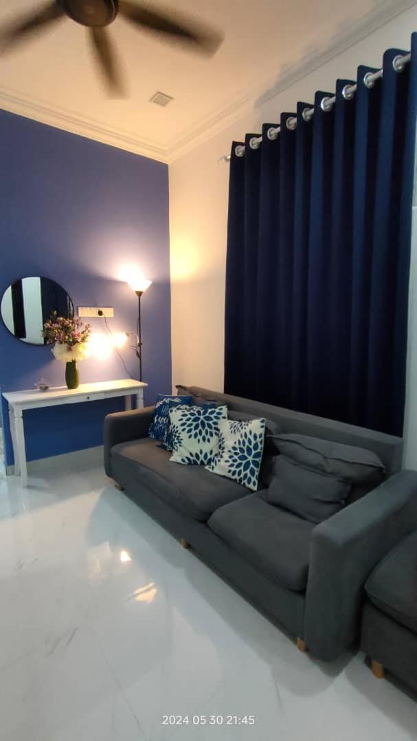 Hadeera Minimalis Family Homestay Куала-Тренгану Экстерьер фото